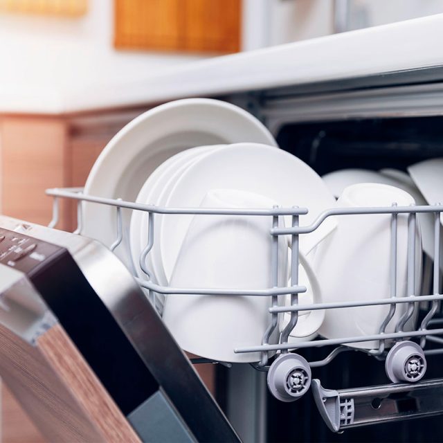 How to maintain your dishwasher?